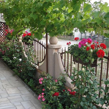 Apartments Lalic Vodice Ngoại thất bức ảnh