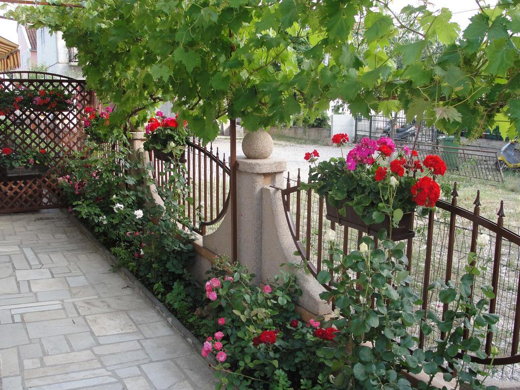 Apartments Lalic Vodice Ngoại thất bức ảnh